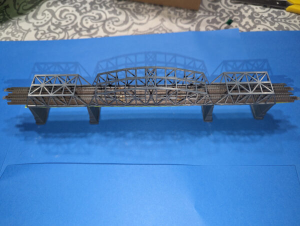 T-Gauge Double Track Long Truss Bridge set 280mm Long - Image 5