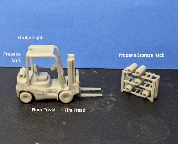 HO Scale Forklift Fork Truck set of 3 - Image 2