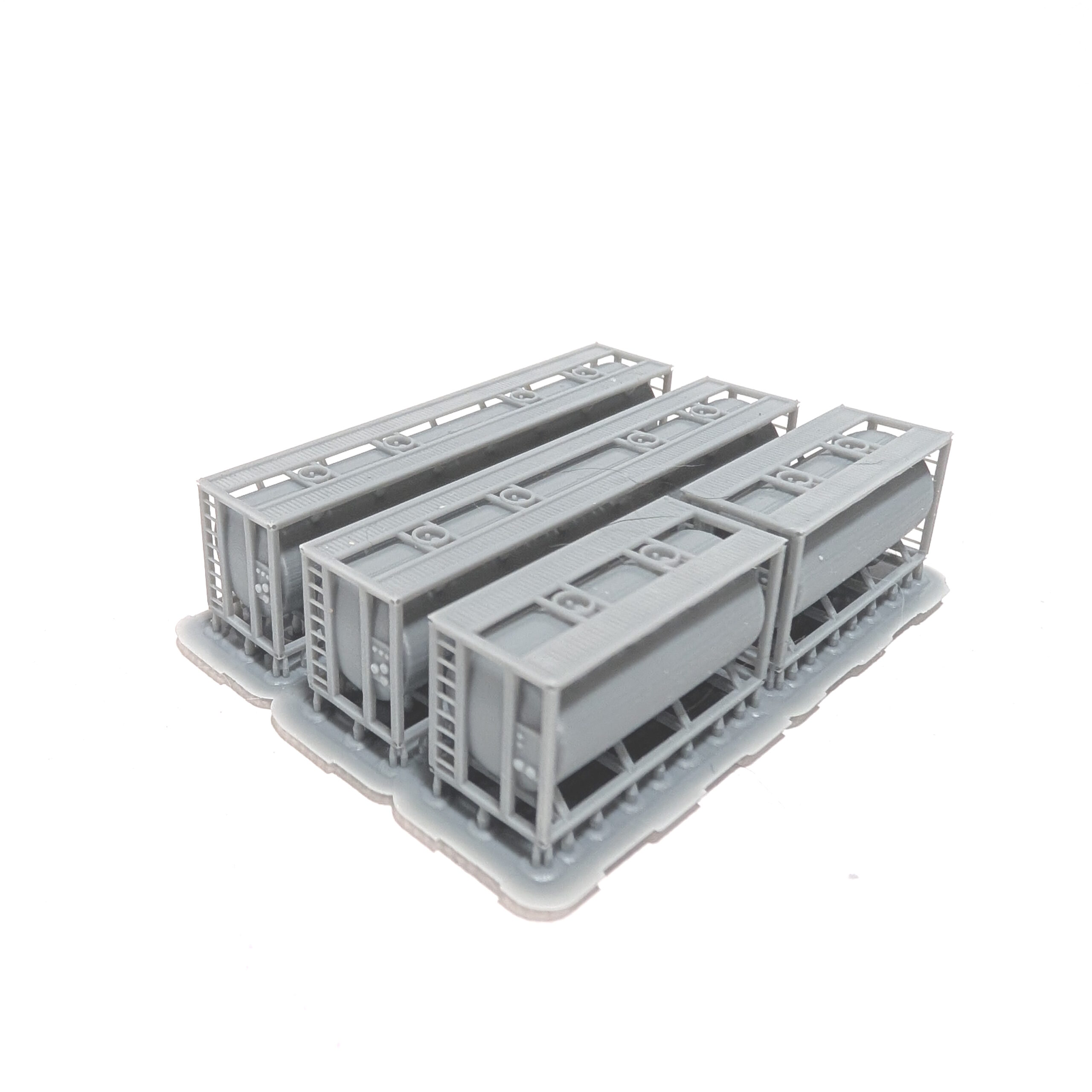 N-Scale Liquid Shipping Containers (set of 4) - Image 6