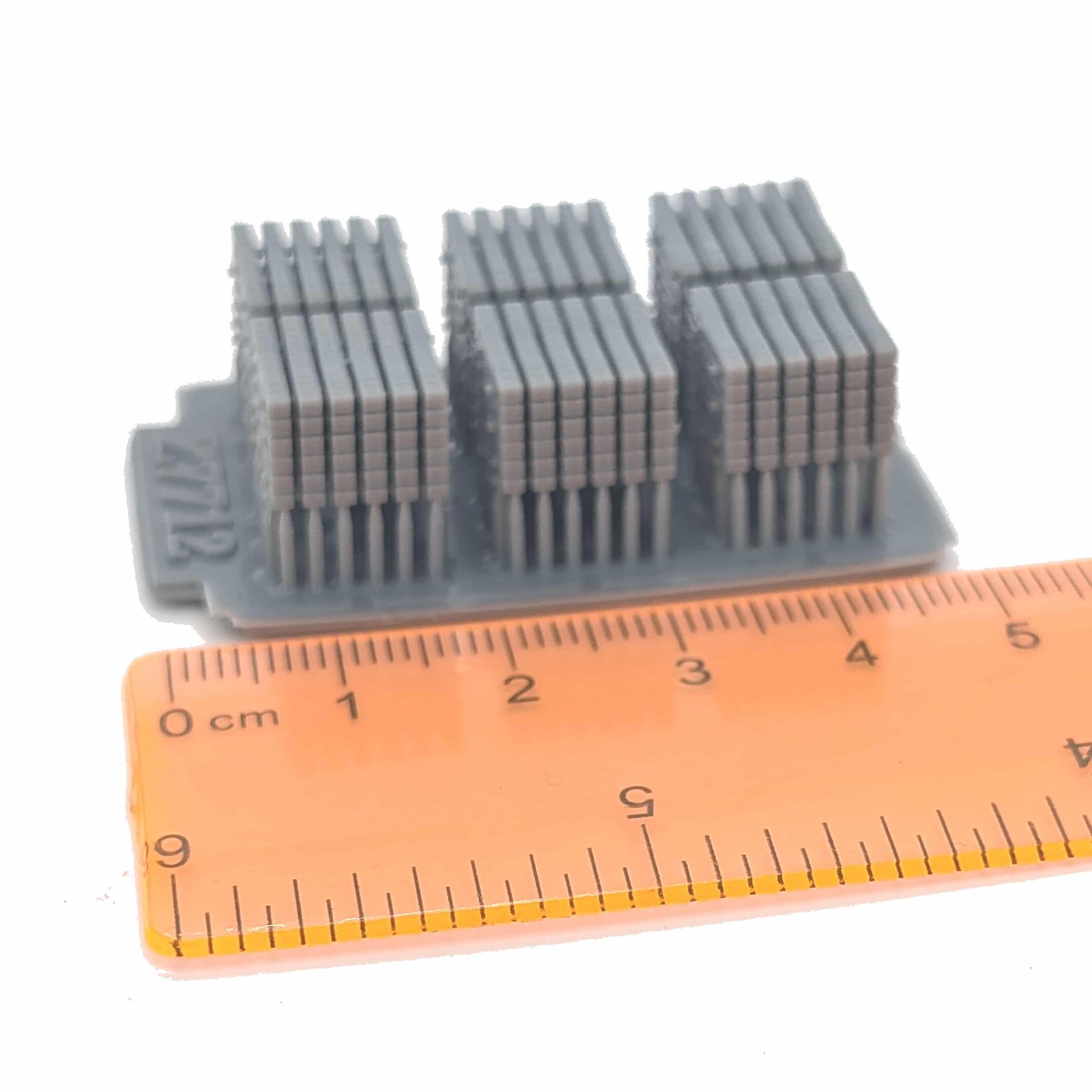 Z-Scale | Concrete Tie Stacks set of 6 | Whistle Stop Models - Image 3