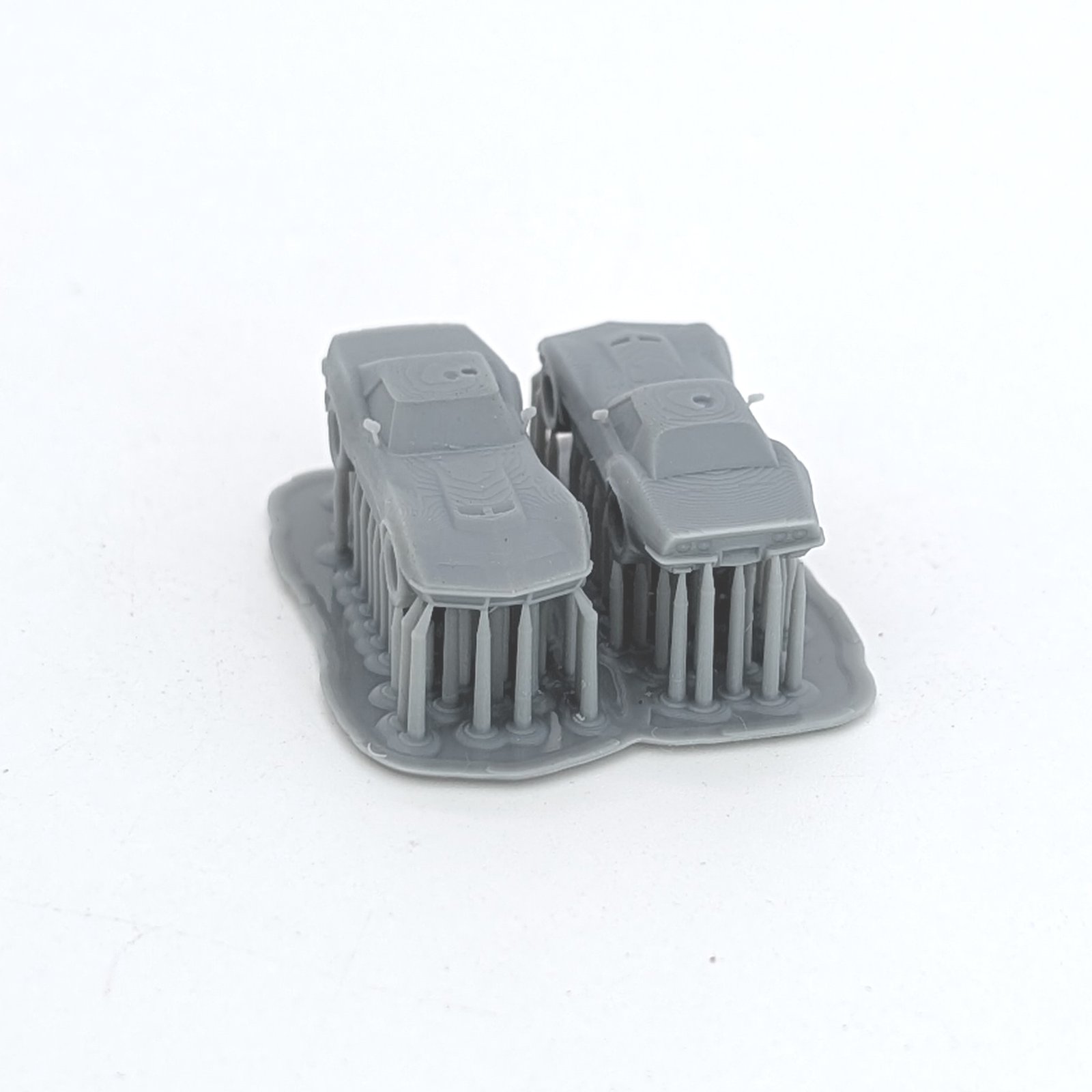 N-Scale | 70s Corvette set of 2 | Whistle Stop Models | 1/160 - Image 2